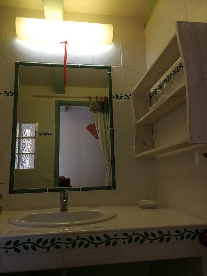 Clermont-lʼHérault La Genestiere B&B 외부 사진